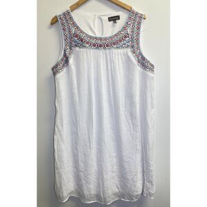 Luxology Sleeveless Dress Women's Size 2X White  Embroidered Sequin Detail Lined